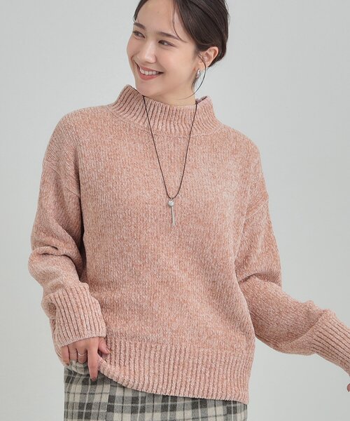 DRESKIP（ドレスキップ）の「【S-LL】ほんのりラメで女性らしい ベロアモールモックネックニット（ニット/セーター・レディース・ライトグレー/ピンク系/アイボリー/ライトブルー/イエロー系その他・02/01/04/03）」の5枚目の写真