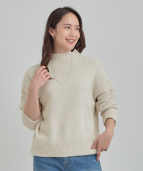 DRESKIP（ドレスキップ）の「【S-LL】ほんのりラメで女性らしい ベロアモールモックネックニット（ニット/セーター・レディース・ライトグレー/ピンク系/アイボリー/ライトブルー/イエロー系その他・02/01/04/03）」の6枚目の写真