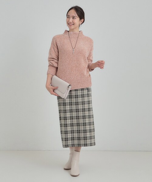 DRESKIP（ドレスキップ）の「【S-LL】ほんのりラメで女性らしい ベロアモールモックネックニット（ニット/セーター・レディース・ライトグレー/ピンク系/アイボリー/ライトブルー/イエロー系その他・02/01/04/03）」の16枚目の写真