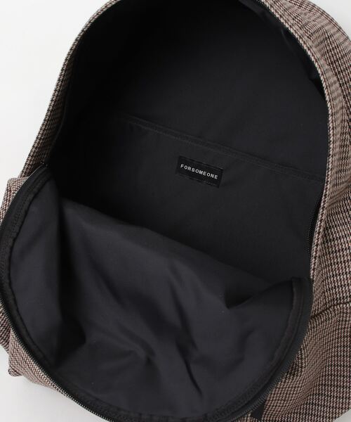 FORSOMEONE(フォーサムワン)の「FORSOMEONE GUNCLUB OUTDOOR BACKPACK(バックパック/リュック・メンズ・チェック・FREE)」の15枚目の写真