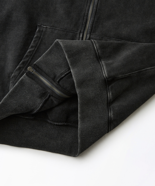 OUTSTANDING(アウトスタンディング)の「AUTHENTIC COMFORT HOOD ZIP SWEAT_VINTAGE CHARCOAL(パーカー・メンズ・その他・LARGE/MEDIUM/X-LARGE)」の7枚目の写真
