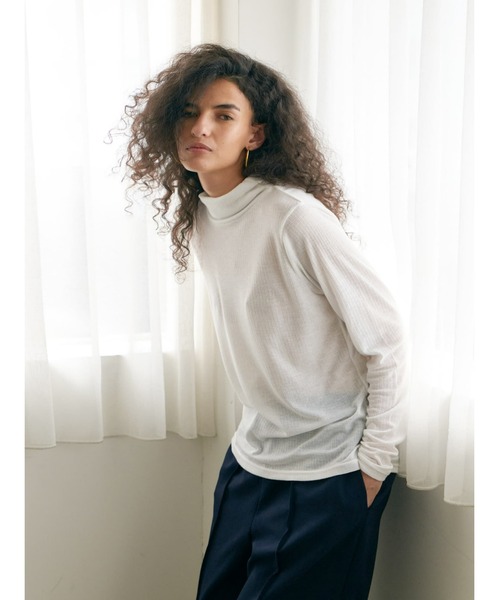 Brown&Street(ブラウンアンドストリート)の「ライトシアーハイネック(Tシャツ/カットソー・レディース・ブラック/ホワイト/コーラル・FREE)」の6枚目の写真