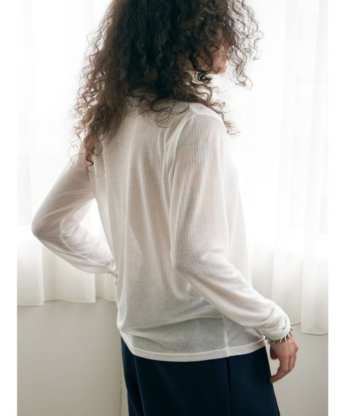 Brown&Street(ブラウンアンドストリート)の「ライトシアーハイネック(Tシャツ/カットソー・レディース・ブラック/ホワイト/コーラル・FREE)」の9枚目の写真