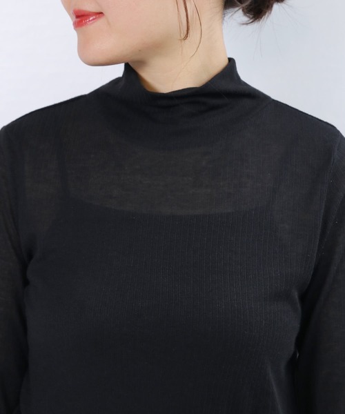 Brown&Street(ブラウンアンドストリート)の「ライトシアーハイネック(Tシャツ/カットソー・レディース・ブラック/ホワイト/コーラル・FREE)」の22枚目の写真