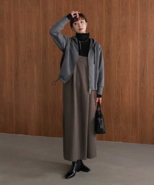 Bou Jeloud（ブージュルード）の「パウンドストレッチサイド異素材パーカー（パーカー・レディース・ブラック/グレイッシュベージュ/杢グレー・FREE）」の4枚目の写真