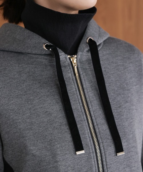 Bou Jeloud（ブージュルード）の「パウンドストレッチサイド異素材パーカー（パーカー・レディース・ブラック/グレイッシュベージュ/杢グレー・FREE）」の12枚目の写真