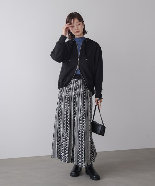 Bou Jeloud（ブージュルード）の「パウンドストレッチサイド異素材パーカー（パーカー・レディース・ブラック/グレイッシュベージュ/杢グレー・FREE）」の19枚目の写真