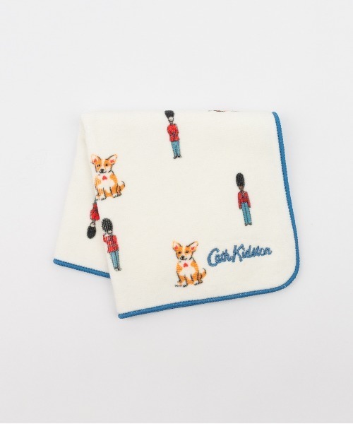 Cath Kidston(キャスキッドソン)の「タオルハンカチ(ハンカチ/ハンドタオル・レディース・イエロー/ネイビー/ホワイト×ライトピンク/ピンク系/サックスブルー系/ホワイト×イエロー/ピンク/ライトグリーン/アイボリー系/サックスブルー/ブラック/アイボリー/ライトピンク/ピンク系1/サックスブルー系2/サックスブルー系1/アイボリー系1/アイボリー系2/アイボリー系5/アイボリー系4/アイボリー系3/サックスブルー系4/サックスブルー系3/グリーン・FREE)」の6枚目の写真