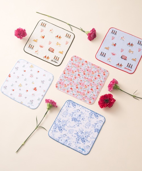 Cath Kidston(キャスキッドソン)の「タオルハンカチ(ハンカチ/ハンドタオル・レディース・イエロー/ネイビー/ホワイト×ライトピンク/ピンク系/サックスブルー系/ホワイト×イエロー/ピンク/ライトグリーン/アイボリー系/サックスブルー/ブラック/アイボリー/ライトピンク/ピンク系1/サックスブルー系2/サックスブルー系1/アイボリー系1/アイボリー系2/アイボリー系5/アイボリー系4/アイボリー系3/サックスブルー系4/サックスブルー系3/グリーン・FREE)」の7枚目の写真