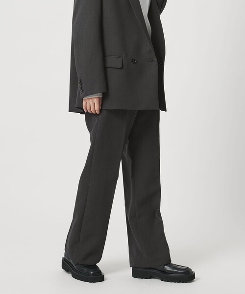 MARW UNITED ARROWS（マルゥ ユナイテッドアローズ）の「＜MARW UNITED ARROWS＞ストレート パンツ（スラックス・レディース・ナチュラル/ネイビー/ダークグレー・36/34/38）」の9枚目の写真