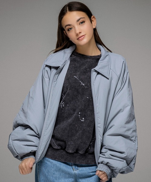 ILL'S(イルズ)の「バックプリント ナイロン 中綿ブルゾン メンズ レディース ユニセックス(ダウンジャケット/コート・メンズ・ブラック/スカイブルー/ワイン/グレー・M/L)」の2枚目の写真