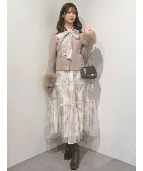 MERCURYDUO（マーキュリーデュオ）の「フェイクファー付きノーカラーショートコート（その他アウター・レディース・ベージュ/アイボリー・SMALL/MEDIUM）」の11枚目の写真