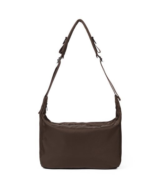 HAH ARCHIVE(ハーアーカイブ)の「Ark Messenger Bag (Brown)(メッセンジャーバッグ・メンズ・その他・FREE)」の2枚目の写真