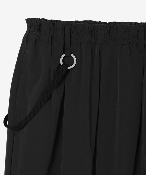 th products（ティーエイチプロダクト）の「【th products】Cargo Pants ARTIST WARDROBE / MIYU HOSOI（カーゴパンツ・メンズ・ブラック・1/2）」の3枚目の写真