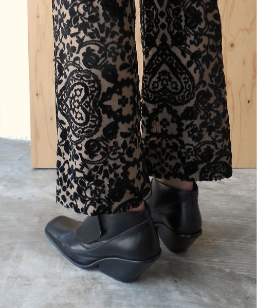 UNTISHOLD（アンチショルド）の「Onyx（ブーツ・レディース・ブラック・36/38/37）」の4枚目の写真