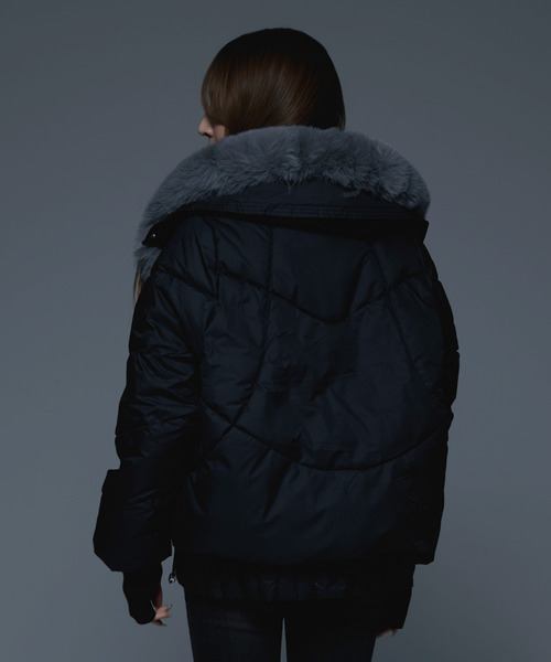 .KOM（ドットコム）の「『.KOM/ドットケーオーエム』襟ファー中綿JKT【Y】【CN】（ダウンジャケット/コート・レディース・ホワイト/ブラック・M/L）」の9枚目の写真