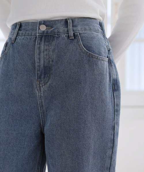 GCLIP（ジクリップ）の「ウエスト後ろゴムクロップストレートジーンズ（デニムパンツ・レディース・ブルー・SMALL/MEDIUM/LARGE/X-LARGE）」の7枚目の写真