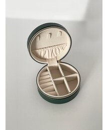 ELYONA（エリオーナー）の「Jewelry Pouch (B)（収納グッズ）」