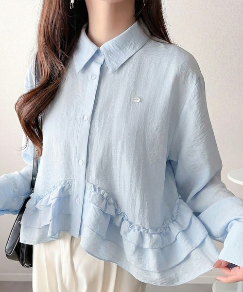 mily bilet(ミウィビレット)の「【mily bilet】甘さはやさしく、印象は品よく。旬顔を叶える裾フリルブラウス(長袖)(シャツ/ブラウス・レディース・アイボリー/チャコールグレー/ブルー・X-LARGE/SMALL/MEDIUM/LARGE)」の5枚目の写真