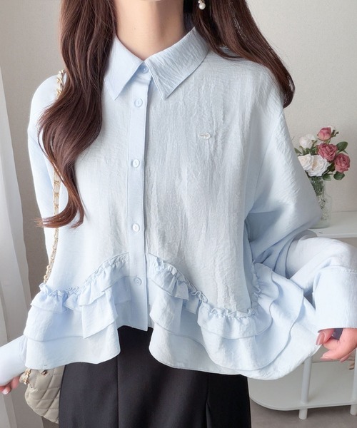 mily bilet(ミウィビレット)の「【mily bilet】甘さはやさしく、印象は品よく。旬顔を叶える裾フリルブラウス(長袖)(シャツ/ブラウス・レディース・アイボリー/チャコールグレー/ブルー・X-LARGE/SMALL/MEDIUM/LARGE)」の11枚目の写真