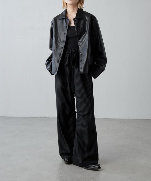 Lui's（ルイス）の「フェイクレザーシャツジャケット（テーラードジャケット・レディース・ブラック/ブラウン・FREE）」の7枚目の写真