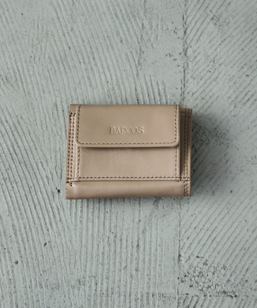 Fashion Letter（ファッションレター）の「リンクルパテントレザー ミニウォレット 三つ折り財布（財布・レディース・ベージュ/ブラック/ライトグリーン・FREE）」の4枚目の写真