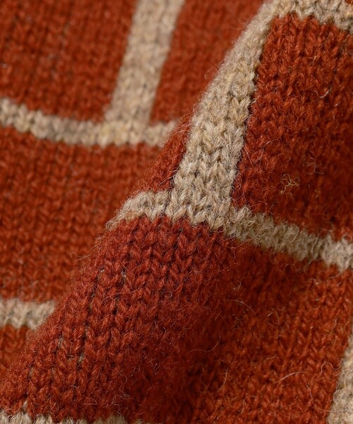 fennica(フェニカ)の「【別注】Jamieson's Knitwear / ブリックパターン Uネック ベスト(ベスト・レディース・ブラウン/ダークオレンジ・L(42)/XL(44)/M(40)/S(38))」の12枚目の写真