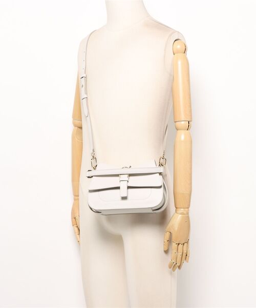 FURLA（フルラ）の「フルラ フロー ミニ トップハンドルバッグ（ハンドバッグ・レディース・ホワイト・ONE SIZE）」の9枚目の写真