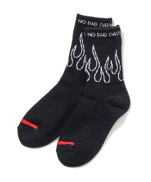 BREEZE(ブリーズ)の「ボーダー・モチーフソックス(ソックス/靴下・キッズ・イエロー/ネイビー/アイボリー/ブラック/レッド/グリーン・21/18/15 )」の1枚目の写真