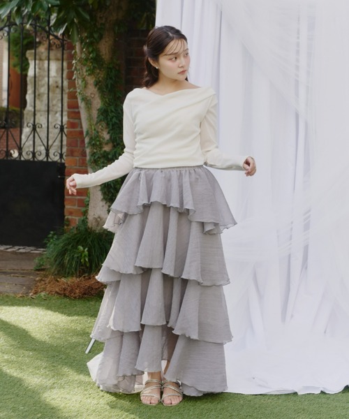 Olu.（オルドット）の「シアーメロウティアードスカート（スカート・レディース・ベージュ/ブラック/ブルー・0/1）」の16枚目の写真