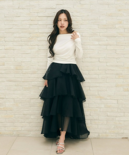 Olu.（オルドット）の「シアーメロウティアードスカート（スカート・レディース・ベージュ/ブラック/ブルー・0/1）」の6枚目の写真