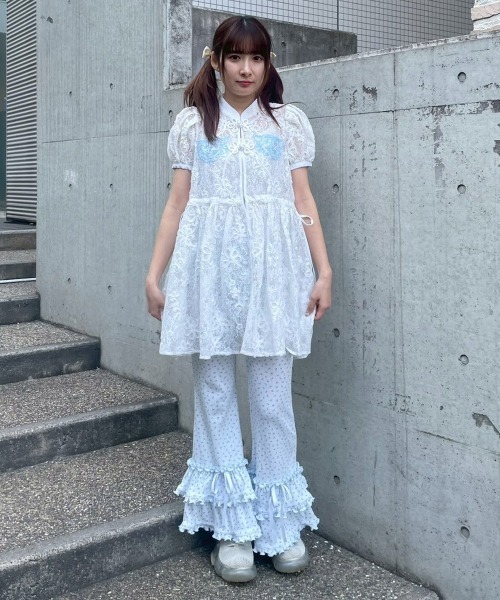 Candy Stripper(キャンディストリッパー)の「LACY CHINA MINI ワンピース(ワンピース・レディース・オフホワイト/ブラック/ライトブルー・FREE)」の5枚目の写真