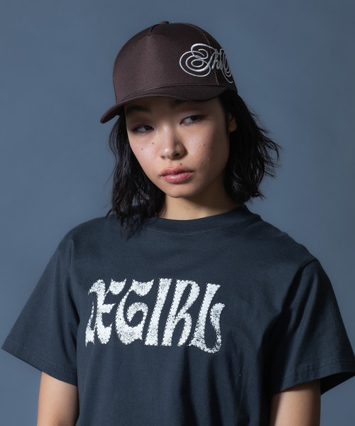 X-girl（エックスガール）の「STUDDED LOGO S/S TEE（Tシャツ/カットソー・レディース・レッド/チャコール/ベージュ・S/M/L）」の2枚目の写真