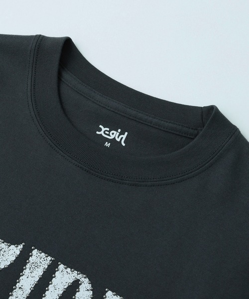 X-girl（エックスガール）の「STUDDED LOGO S/S TEE（Tシャツ/カットソー・レディース・レッド/チャコール/ベージュ・S/M/L）」の5枚目の写真