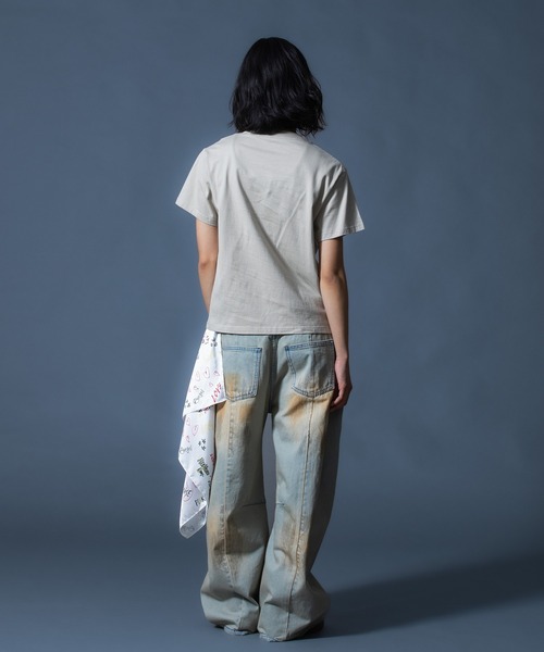 X-girl(エックスガール)の「STUDDED LOGO S/S TEE(Tシャツ/カットソー・レディース・レッド/チャコール/ベージュ・S/M/L)」の14枚目の写真