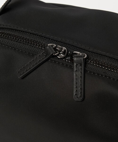 UNITED ARROWS（ユナイテッドアローズ）の「2WAY ミニ ショルダーバッグ（ショルダーバッグ・レディース・ブラック・FREE）」の15枚目の写真