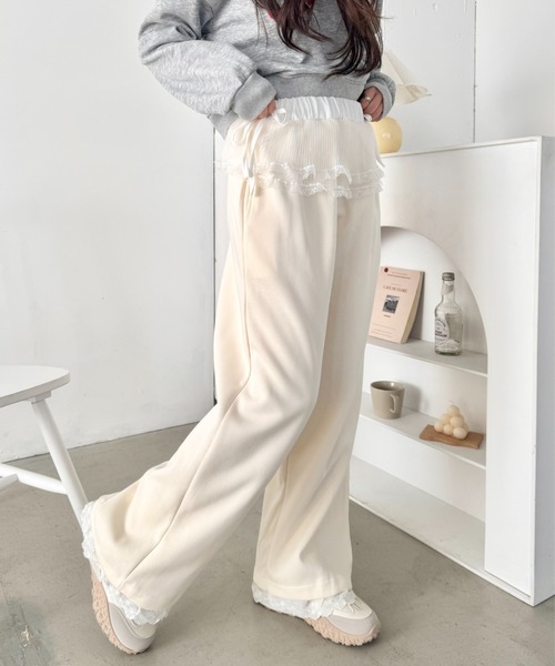 SOLLON.（ソルロン）の「ウエストチュール裾レースパンツ（スウェットパンツ・レディース・アイボリー/オートミール/グレー/ブラック・FREE）」の3枚目の写真