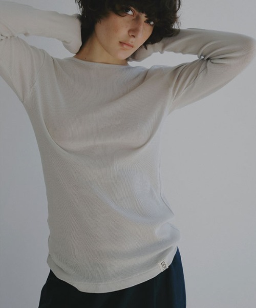 ETRE TOKYO(エトレトウキョウ)の「DEPENDREシアーロンTee(Tシャツ/カットソー・レディース・ホワイト/ブラック/ライトグレー/クリーム・FREE)」の3枚目の写真