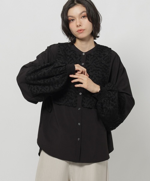 niko and...(ニコアンド)の「チュールレース重ね風ブラウス(シャツ/ブラウス・レディース・オフホワイト/ブラック・LARGE/MEDIUM)」の16枚目の写真