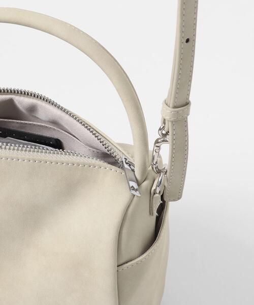 SENSE OF PLACE by URBAN RESEARCH（センスオブプレイスバイアーバンリサーチ）の「ラウンドスクエアソフトバッグ（ハンドバッグ・レディース・マスタード/ブラック/ライトベージュ・ONE）」の22枚目の写真