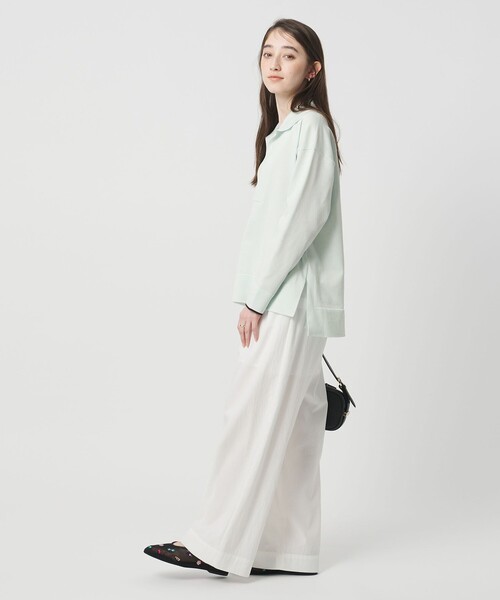 UNITED ARROWS(ユナイテッドアローズ)の「スキッパー プルオーバーニット(ニット/セーター・レディース・ライトブルー/ネイビー/ダークブラウン・FREE)」の15枚目の写真