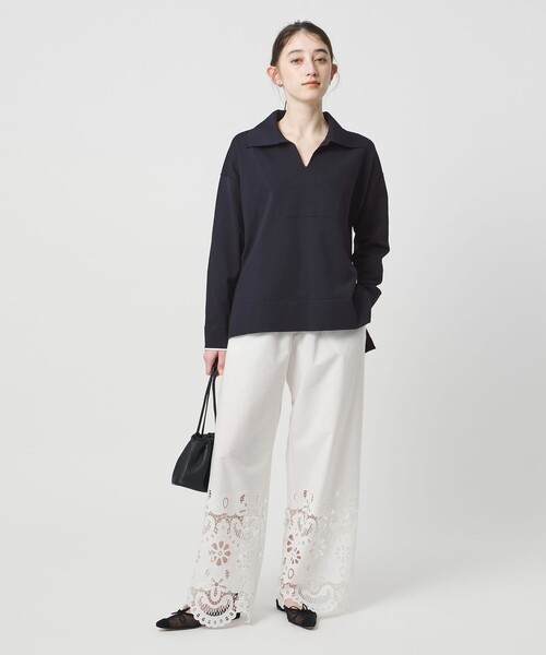 UNITED ARROWS(ユナイテッドアローズ)の「スキッパー プルオーバーニット(ニット/セーター・レディース・ライトブルー/ネイビー/ダークブラウン・FREE)」の18枚目の写真