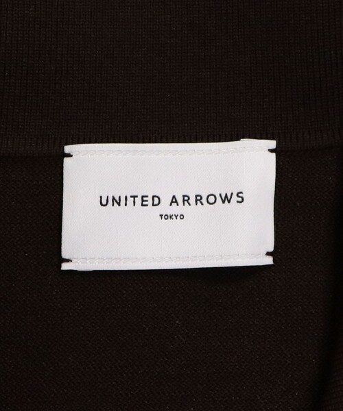 UNITED ARROWS(ユナイテッドアローズ)の「スキッパー プルオーバーニット(ニット/セーター・レディース・ライトブルー/ネイビー/ダークブラウン・FREE)」の8枚目の写真