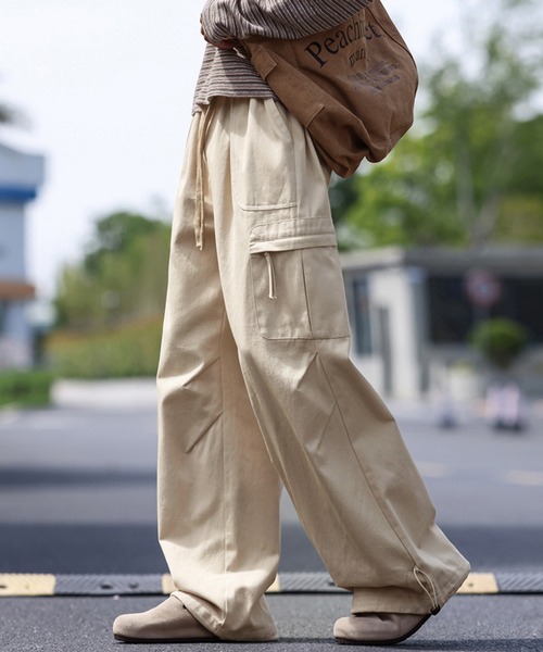TOBEE(トゥビー)の「【TOBEE】ワイドストレート カーゴパンツ 裾ドローコード(カーゴパンツ・メンズ・ブラック/ベージュ・X-LARGE/LARGE/MEDIUM)」の6枚目の写真