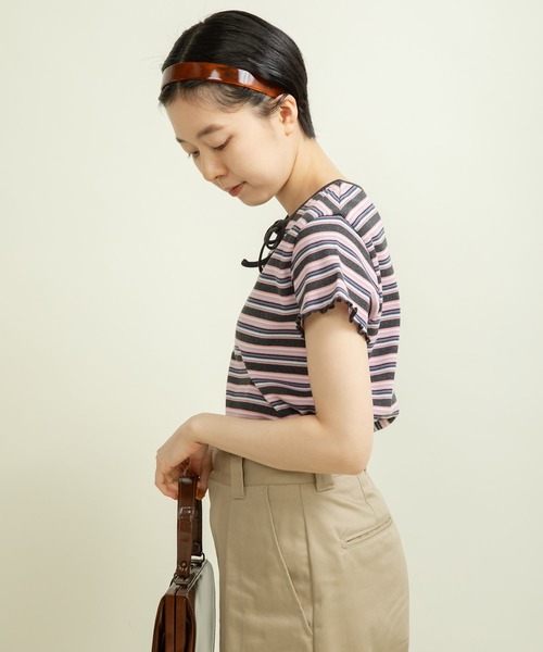 CHILD WOMAN(チャイルドウーマン)の「マルチボーダーテレコ パイピングリボンプルオーバー(Tシャツ/カットソー・レディース・ブラウン/ホワイト/アイボリー/グレー・FREE)」の5枚目の写真