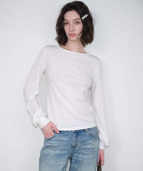 SOLWEIGE(ソルヴェイグ)の「【SOLWEIGE】ソフトパフスリーブ クルーネック長袖Tシャツ(Tシャツ/カットソー・レディース・グレー/アイボリー・S/M/L)」の4枚目の写真