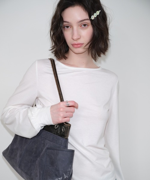 SOLWEIGE(ソルヴェイグ)の「【SOLWEIGE】ソフトパフスリーブ クルーネック長袖Tシャツ(Tシャツ/カットソー・レディース・グレー/アイボリー・S/M/L)」の6枚目の写真