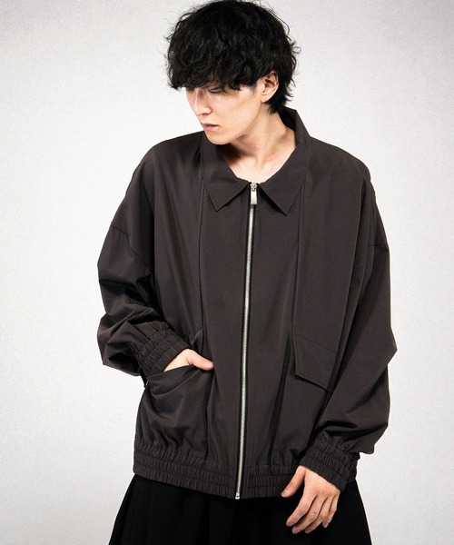 NO ID.（ノーアイディ）の「【NO ID.】Tech Easy Bomber Jacket / テックイージー ボンバー ジャケット（ブルゾン・メンズ・ブラック/グレー・ONE SIZE）」の3枚目の写真