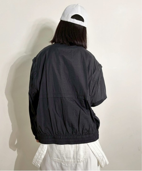 MIDVEIN(ミッドヴェイン)の「utility blouson(ナイロンジャケット・レディース・ブラック/ネイビー/ベージュ・FREE)」の15枚目の写真