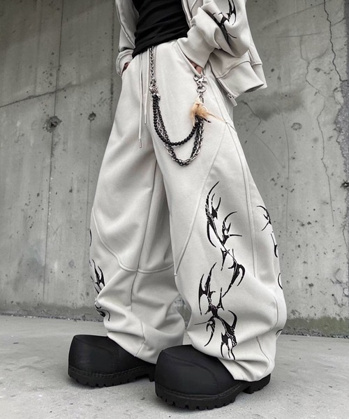 mushwear（マッシュウェア）の「トライバルラインスウェットパンツ（スウェットパンツ・メンズ・ブラック/ホワイト・SMALL/LARGE/MEDIUM/X-LARGE）」の11枚目の写真